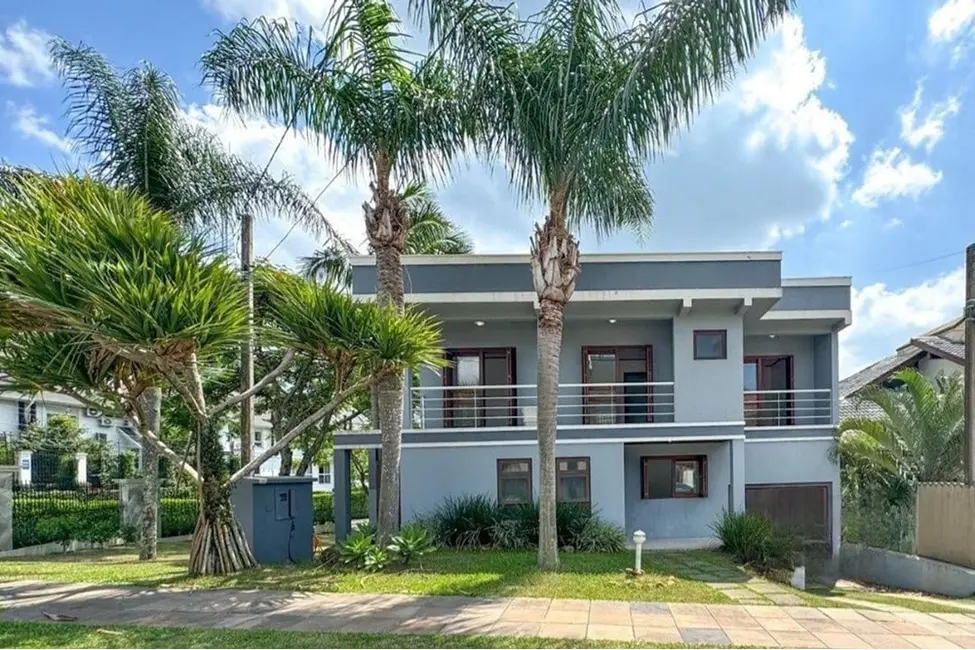 Foto 1 de Casa com 4 quartos à venda, 435m2 em Lomba do Pinheiro, Porto Alegre - RS