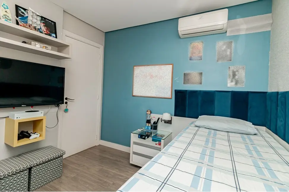 Foto 8 de Casa com 3 quartos à venda, 156m2 em Cristo Redentor, Porto Alegre - RS