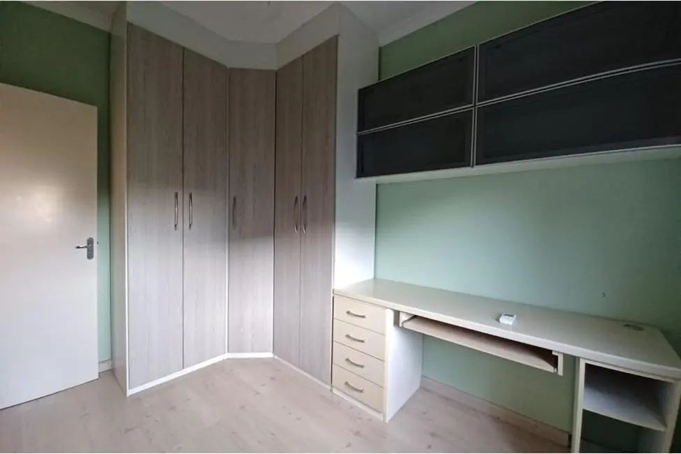 Casa com 3 quartos à venda, 143m2 em Canoas - RS - imagem 3 Foto 3 de Casa com 3 quartos à venda, 143m2 em Canoas - RS