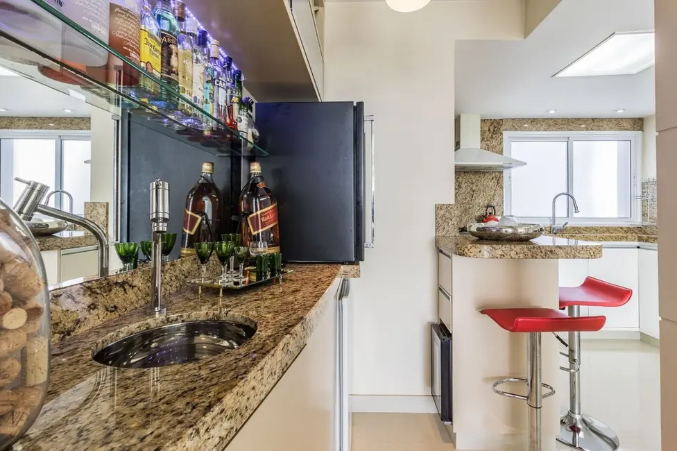 Apartamento com 3 quartos à venda, 125m2 em Jardim Europa, Porto Alegre - RS - imagem 4 Foto 4 de Apartamento com 3 quartos à venda, 125m2 em Jardim Europa, Porto Alegre - RS