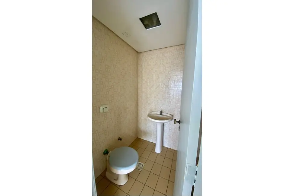 Sala Comercial à venda, 38m2 em Moinhos de Vento, Porto Alegre - RS - imagem 5 Foto 5 de Sala Comercial à venda, 38m2 em Moinhos de Vento, Porto Alegre - RS