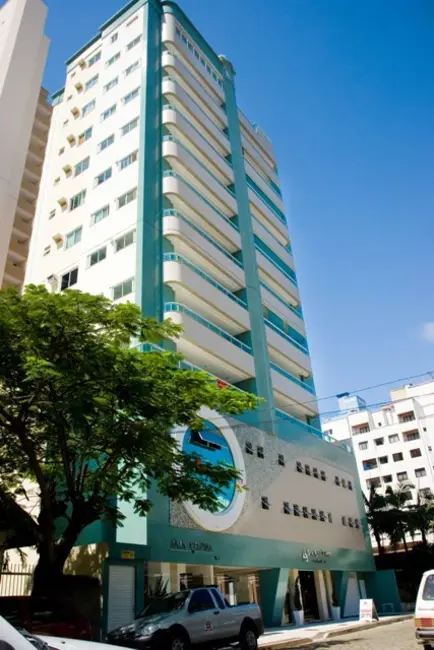 Foto 1 de Loja à venda, 72m2 em Centro, Balneario Camboriu - SC