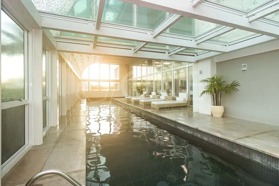 Apartamento com 1 quarto à venda, 57m2 em Três Figueiras, Porto Alegre - RS - imagem 5 Foto 5 de Apartamento com 1 quarto à venda, 57m2 em Três Figueiras, Porto Alegre - RS