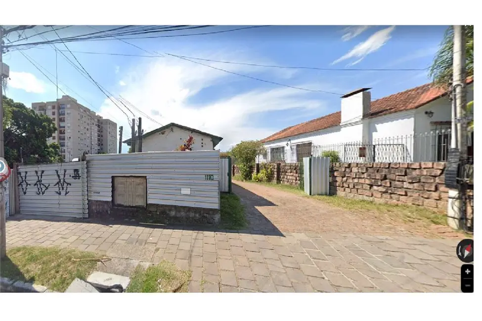 Foto 1 de Terreno / Lote à venda, 2296m2 em Glória, Porto Alegre - RS