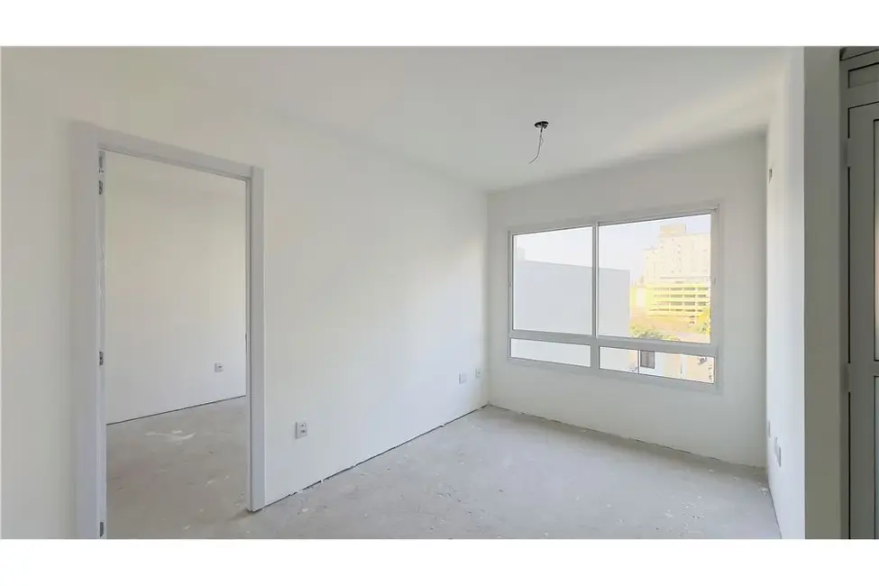 Apartamento com 1 quarto à venda, 43m2 em Moinhos de Vento, Porto Alegre - RS - imagem 3 Foto 3 de Apartamento com 1 quarto à venda, 43m2 em Moinhos de Vento, Porto Alegre - RS