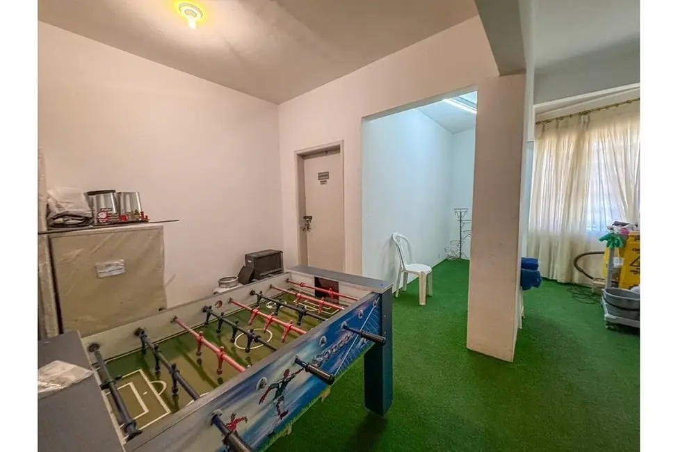 Foto 4 de Apartamento com 2 quartos à venda, 93m2 em Floresta, Porto Alegre - RS