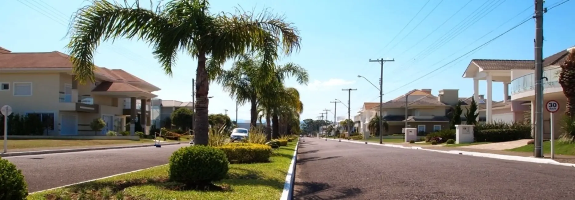 Foto 3 de Terreno / Lote à venda, 450m2 em Capao Da Canoa - RS