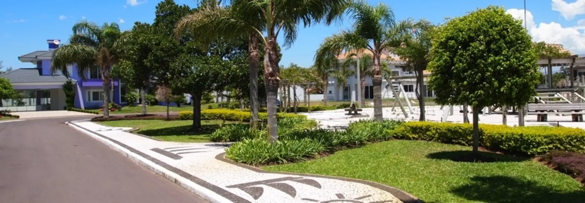 Foto 2 de Terreno / Lote à venda, 450m2 em Capao Da Canoa - RS