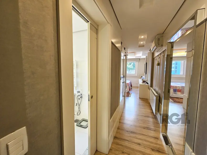 Apartamento com 3 quartos à venda, 187m2 em Centro, Gramado - RS - imagem 4 Foto 4 de Apartamento com 3 quartos à venda, 187m2 em Centro, Gramado - RS