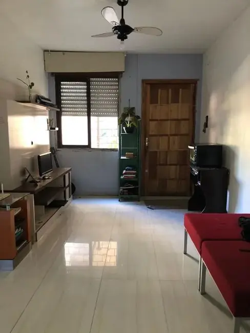 Foto 2 de Apartamento com 2 quartos à venda, 52m2 em Rubem Berta, Porto Alegre - RS