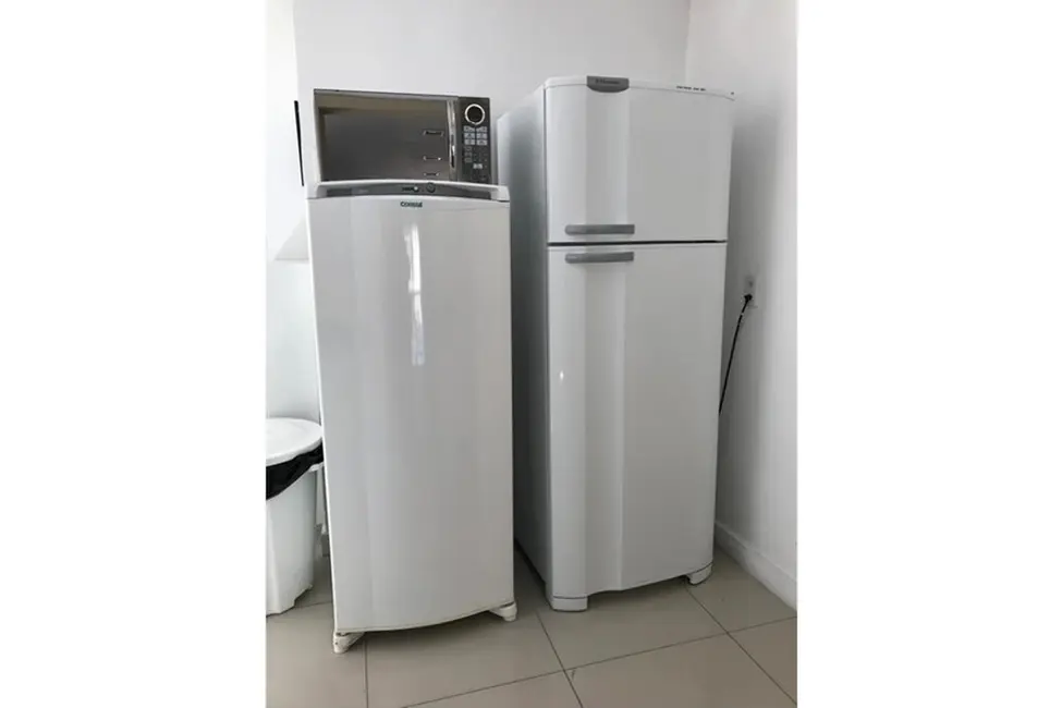Apartamento com 2 quartos à venda, 81m2 em Centro Histórico, Porto Alegre - RS - imagem 3 Foto 3 de Apartamento com 2 quartos à venda, 81m2 em Centro Histórico, Porto Alegre - RS