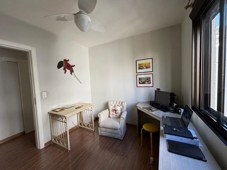 Foto 4 de Apartamento com 3 quartos à venda, 89m2 em Bela Vista, Porto Alegre - RS