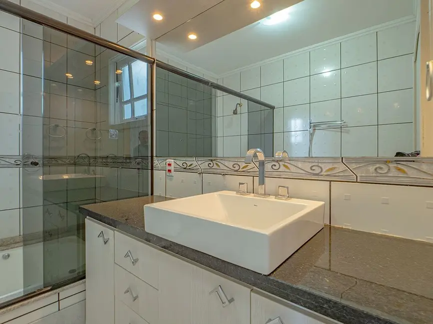 Foto 6 de Casa com 3 quartos à venda, 224m2 em Sarandi, Porto Alegre - RS