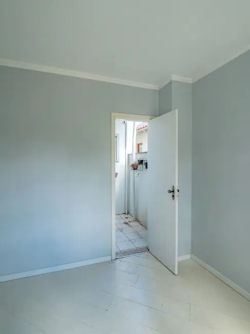 Foto 2 de Casa com 3 quartos à venda, 224m2 em Sarandi, Porto Alegre - RS