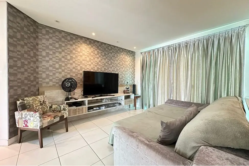 Foto 2 de Apartamento com 3 quartos à venda, 135m2 em Pioneiros, Balneario Camboriu - SC