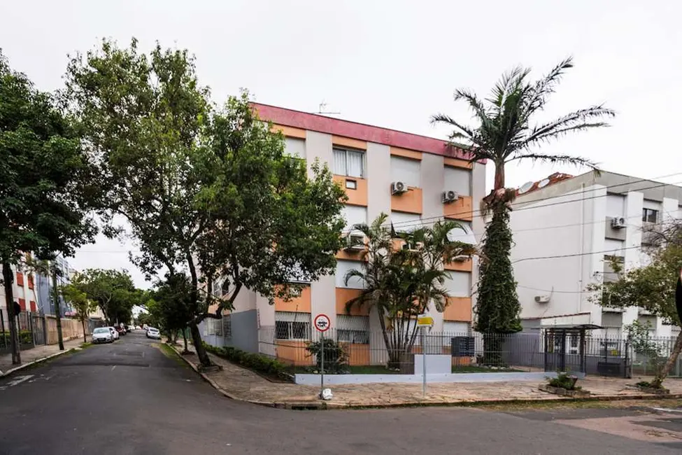 Foto 9 de Apartamento com 2 quartos à venda, 61m2 em São Sebastião, Porto Alegre - RS