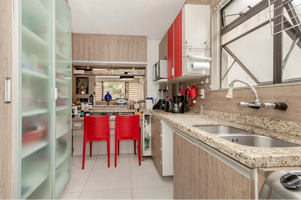 Apartamento com 2 quartos à venda, 79m2 em Petrópolis, Porto Alegre - RS - imagem 9 Foto 9 de Apartamento com 2 quartos à venda, 79m2 em Petrópolis, Porto Alegre - RS