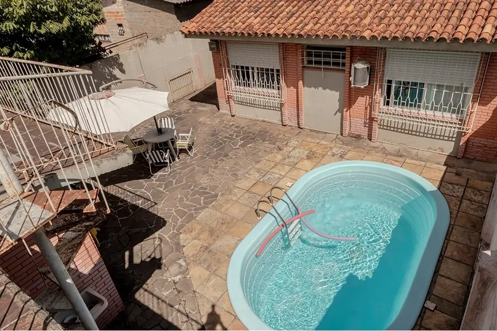 Foto 7 de Casa com 4 quartos à venda, 381m2 em Camaquã, Porto Alegre - RS