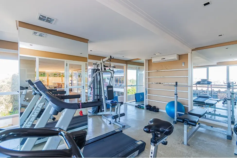 Apartamento com 3 quartos à venda, 87m2 em Menino Deus, Porto Alegre - RS - imagem 9 Foto 9 de Apartamento com 3 quartos à venda, 87m2 em Menino Deus, Porto Alegre - RS