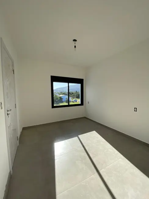 Foto 7 de Casa com 2 quartos à venda, 83m2 em Garopaba - SC