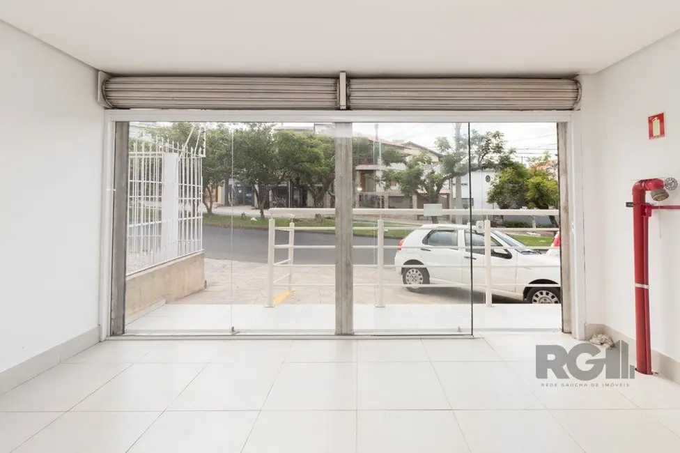 Foto 1 de Loja à venda, 64m2 em Jardim Sabará, Porto Alegre - RS