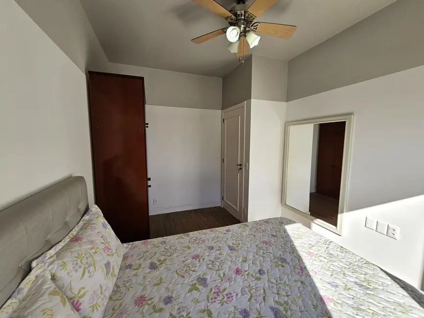 Foto 8 de Apartamento com 3 quartos à venda, 166m2 em São João, Porto Alegre - RS