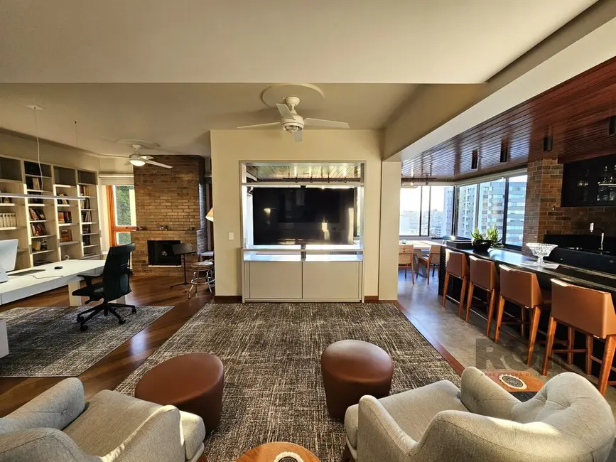 Foto 2 de Apartamento com 3 quartos à venda, 166m2 em São João, Porto Alegre - RS