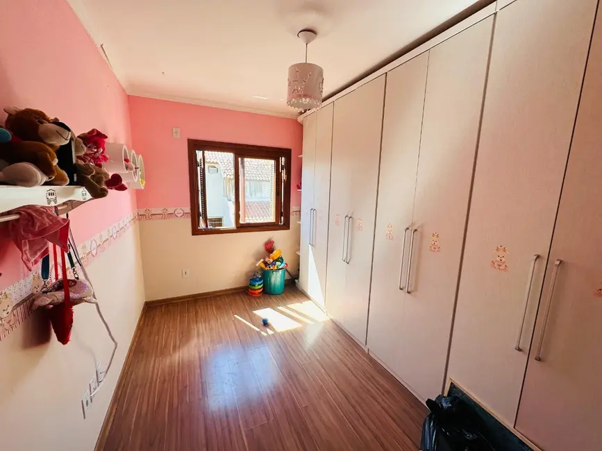 Foto 7 de Casa com 3 quartos à venda, 215m2 em Hípica, Porto Alegre - RS