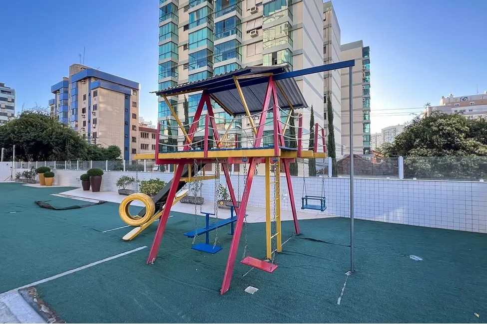 Foto 2 de Apartamento com 3 quartos à venda, 105m2 em Centro, Canoas - RS