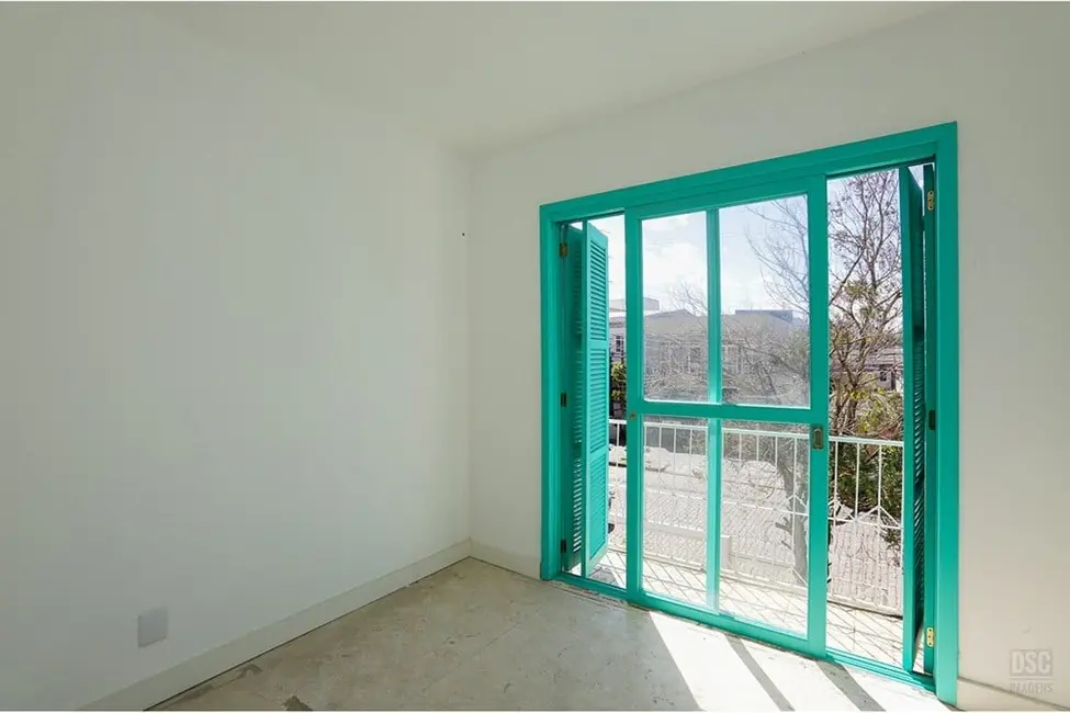 Foto 3 de Casa com 5 quartos à venda, 253m2 em Santana, Porto Alegre - RS