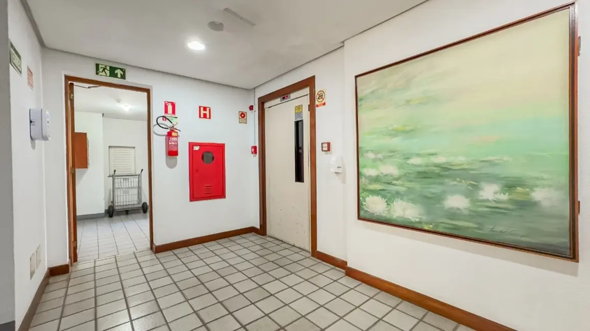 Foto 2 de Apartamento com 2 quartos à venda, 74m2 em Boa Vista, Porto Alegre - RS