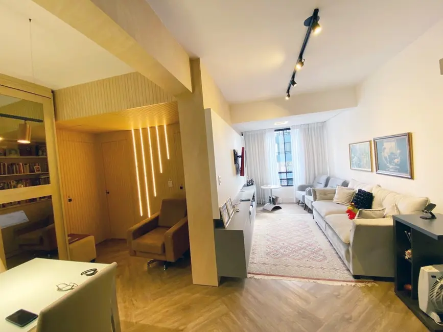 Foto 1 de Apartamento com 2 quartos à venda, 74m2 em Boa Vista, Porto Alegre - RS