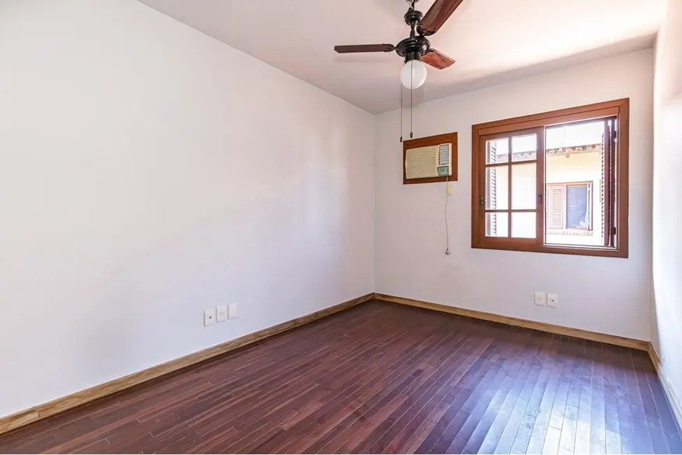 Foto 9 de Casa de Condomínio com 3 quartos à venda, 205m2 em Ipanema, Porto Alegre - RS