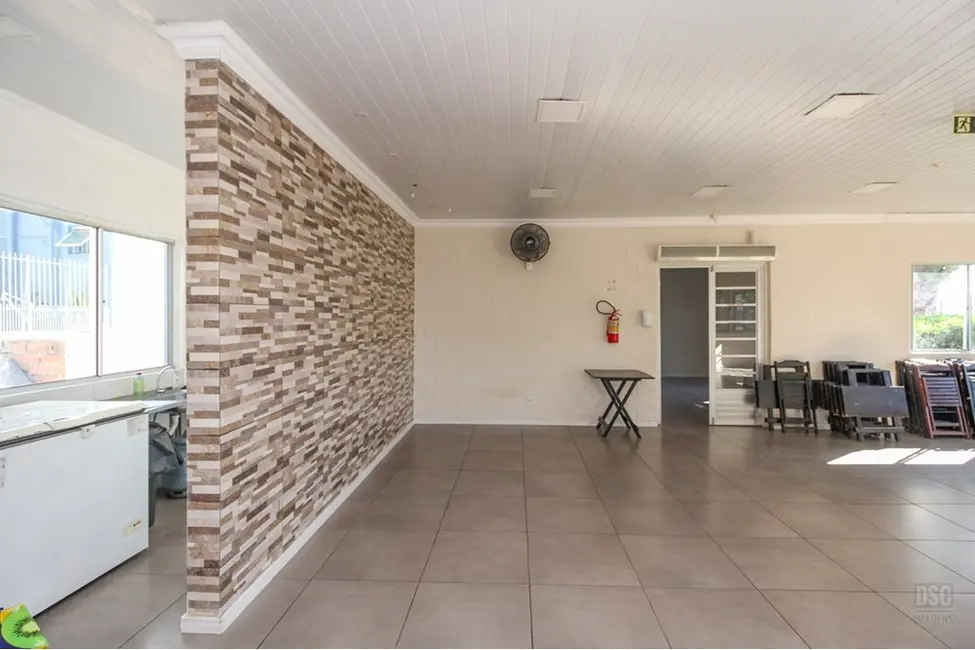 Foto 3 de Apartamento com 2 quartos à venda, 39m2 em Vila Nova, Porto Alegre - RS