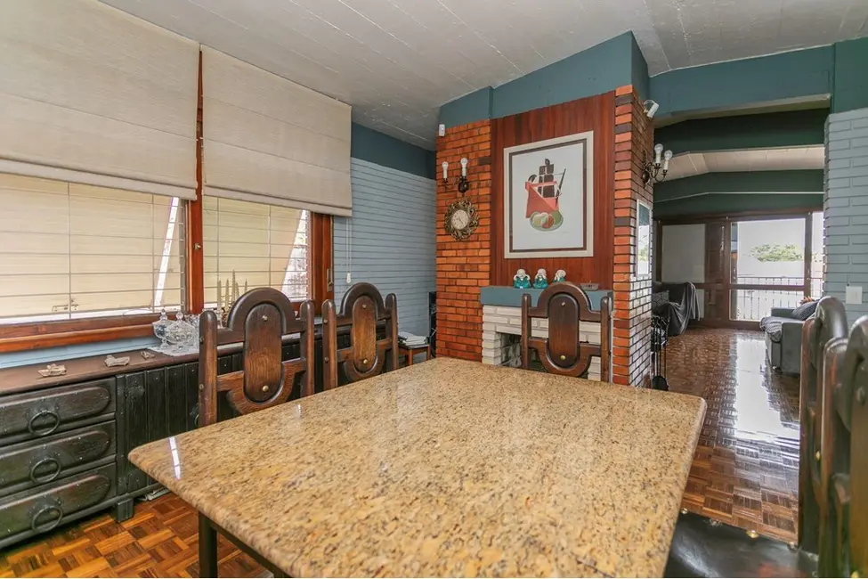 Foto 4 de Casa com 3 quartos à venda, 214m2 em São Sebastião, Porto Alegre - RS