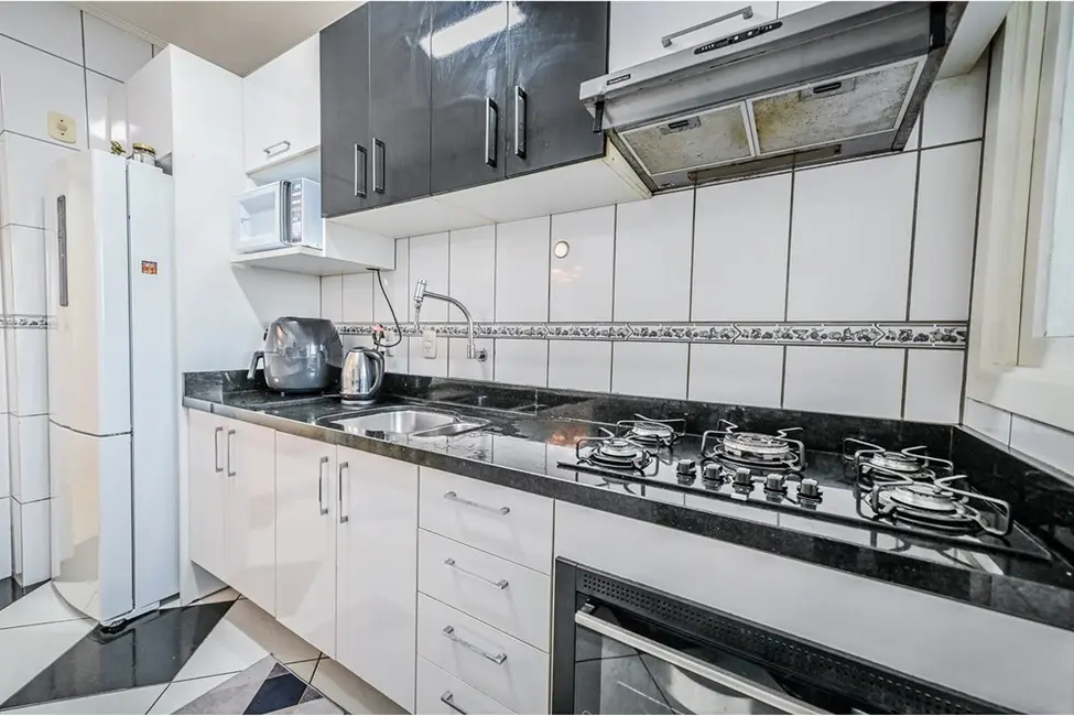 Foto 4 de Apartamento com 2 quartos à venda, 71m2 em Nonoai, Porto Alegre - RS