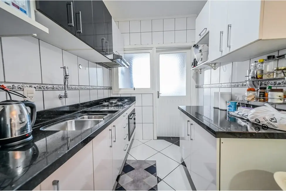 Foto 6 de Apartamento com 2 quartos à venda, 71m2 em Nonoai, Porto Alegre - RS