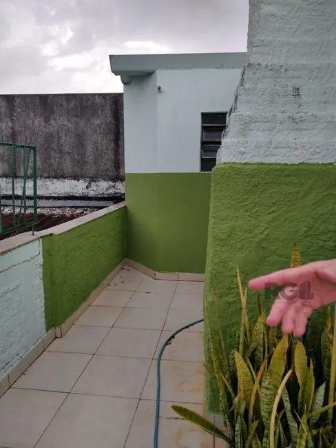 Cobertura com 3 quartos à venda, 148m2 em Teresópolis, Porto Alegre - RS - imagem 7 Foto 7 de Cobertura com 3 quartos à venda, 148m2 em Teresópolis, Porto Alegre - RS