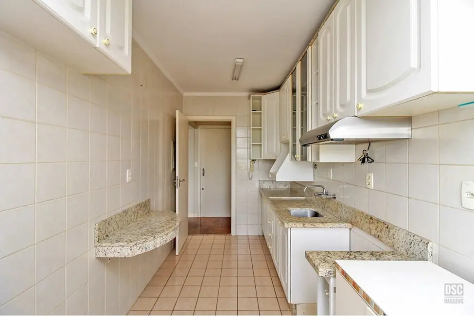 Foto 6 de Apartamento com 2 quartos à venda, 71m2 em Santana, Porto Alegre - RS