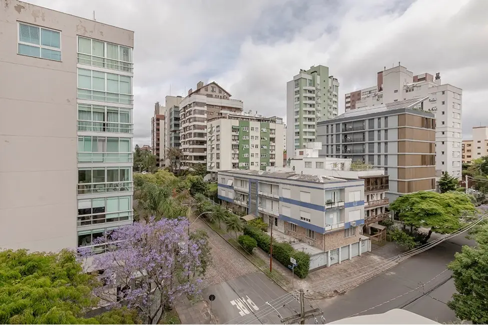 Foto 3 de Apartamento com 2 quartos à venda, 90m2 em Petrópolis, Porto Alegre - RS