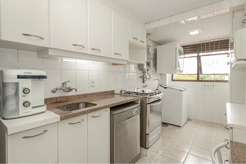 Foto 9 de Apartamento com 2 quartos à venda, 90m2 em Petrópolis, Porto Alegre - RS