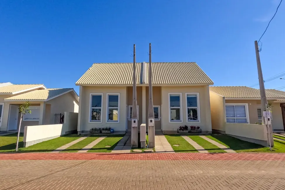 Foto 3 de Casa de Condomínio com 2 quartos à venda, 54m2 em Sítio Túnel Verde, Cachoeirinha - RS