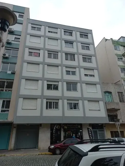 Apartamento com 1 quarto à venda, 61m2 em Centro Histórico, Porto Alegre - RS - imagem 3 Foto 3 de Apartamento com 1 quarto à venda, 61m2 em Centro Histórico, Porto Alegre - RS