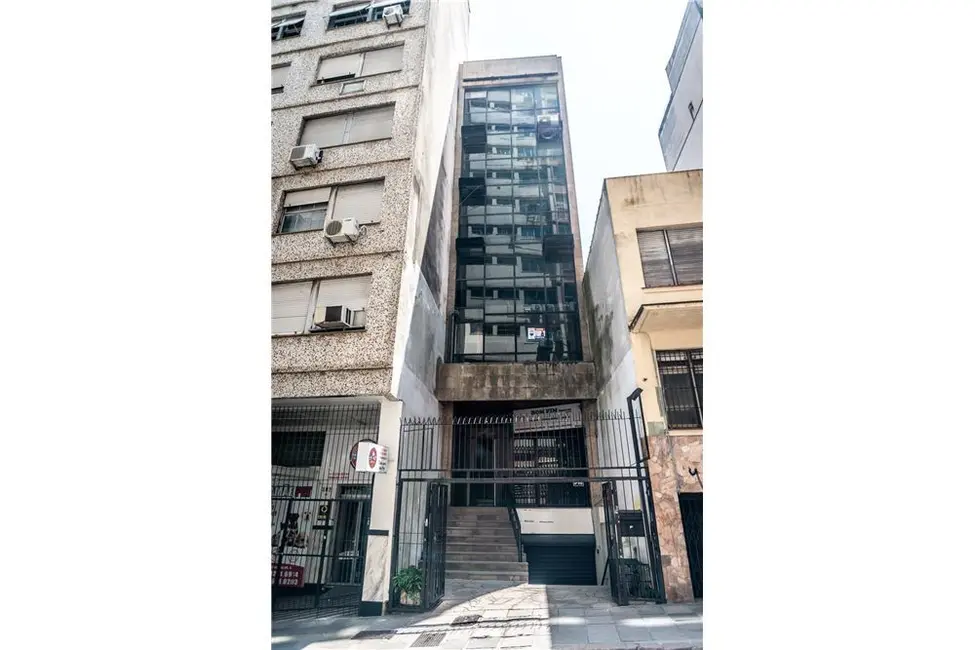 Sala Comercial à venda, 53m2 em Centro Histórico, Porto Alegre - RS - imagem 3 Foto 3 de Sala Comercial à venda, 53m2 em Centro Histórico, Porto Alegre - RS