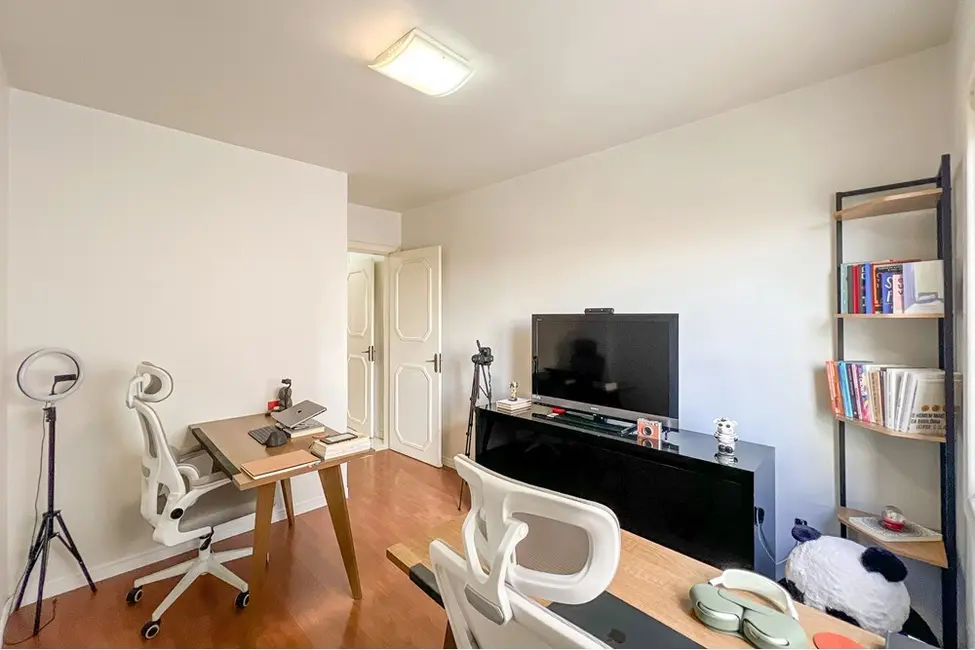 Apartamento com 2 quartos à venda, 78m2 em Centro, Canoas - RS - imagem 5 Foto 5 de Apartamento com 2 quartos à venda, 78m2 em Centro, Canoas - RS