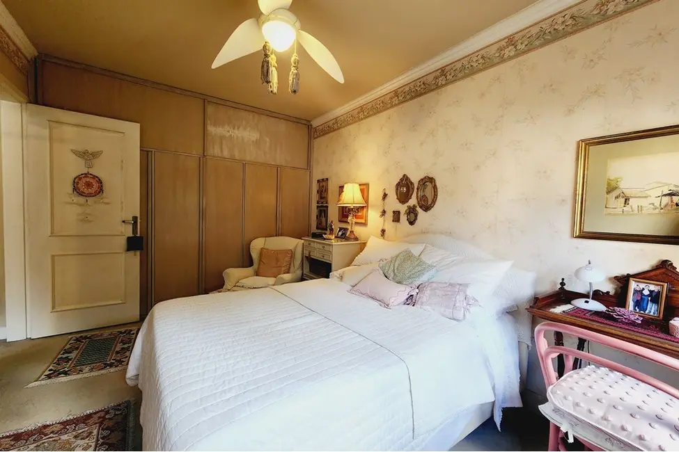 Apartamento com 2 quartos à venda, 71m2 em Higienópolis, Porto Alegre - RS - imagem 7 Foto 7 de Apartamento com 2 quartos à venda, 71m2 em Higienópolis, Porto Alegre - RS