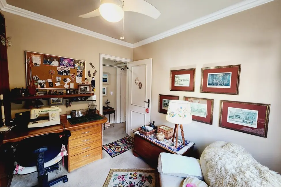 Apartamento com 2 quartos à venda, 71m2 em Higienópolis, Porto Alegre - RS - imagem 3 Foto 3 de Apartamento com 2 quartos à venda, 71m2 em Higienópolis, Porto Alegre - RS