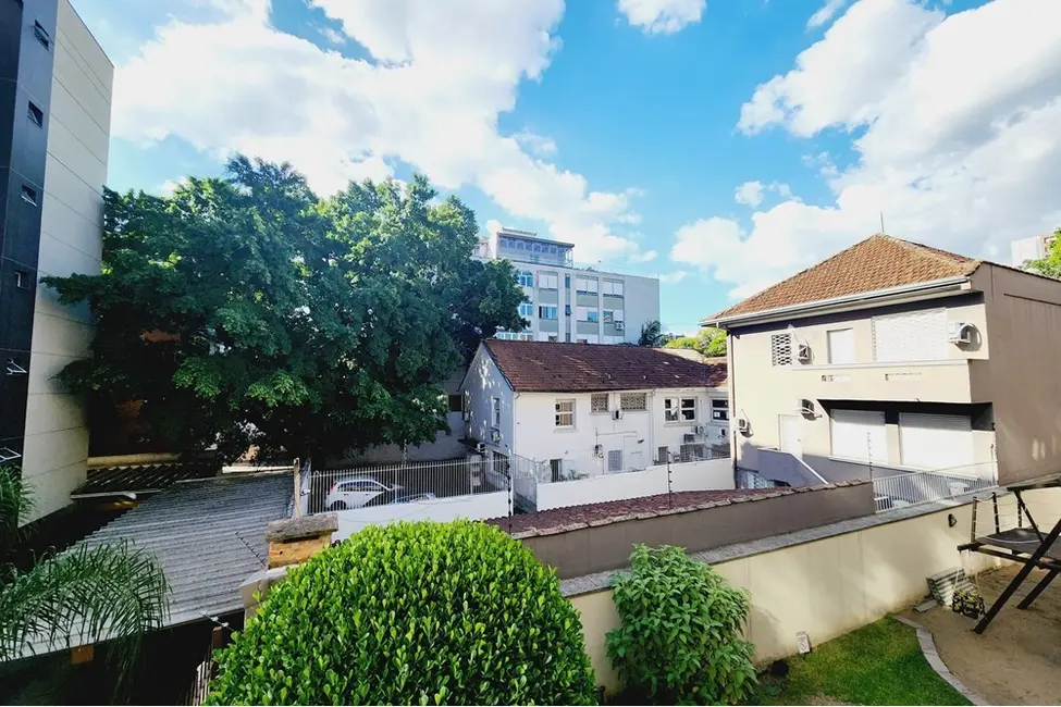 Foto 2 de Apartamento com 2 quartos à venda, 71m2 em Higienópolis, Porto Alegre - RS