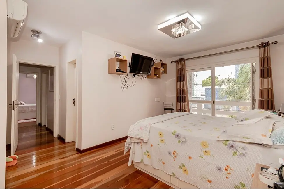 Foto 7 de Casa com 4 quartos à venda, 233m2 em Jardim Itu, Porto Alegre - RS
