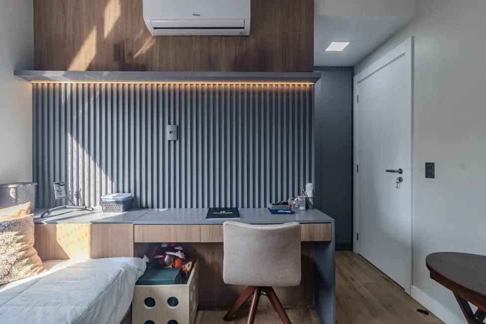 Apartamento com 3 quartos à venda, 127m2 em Porto Alegre - RS - imagem 5 Foto 5 de Apartamento com 3 quartos à venda, 127m2 em Porto Alegre - RS